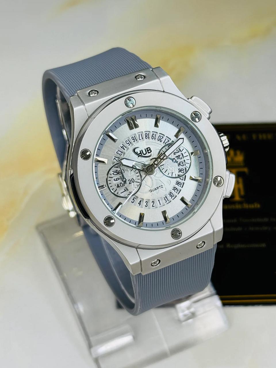 HUBLOTWITH  PREMIUM STRAPS.